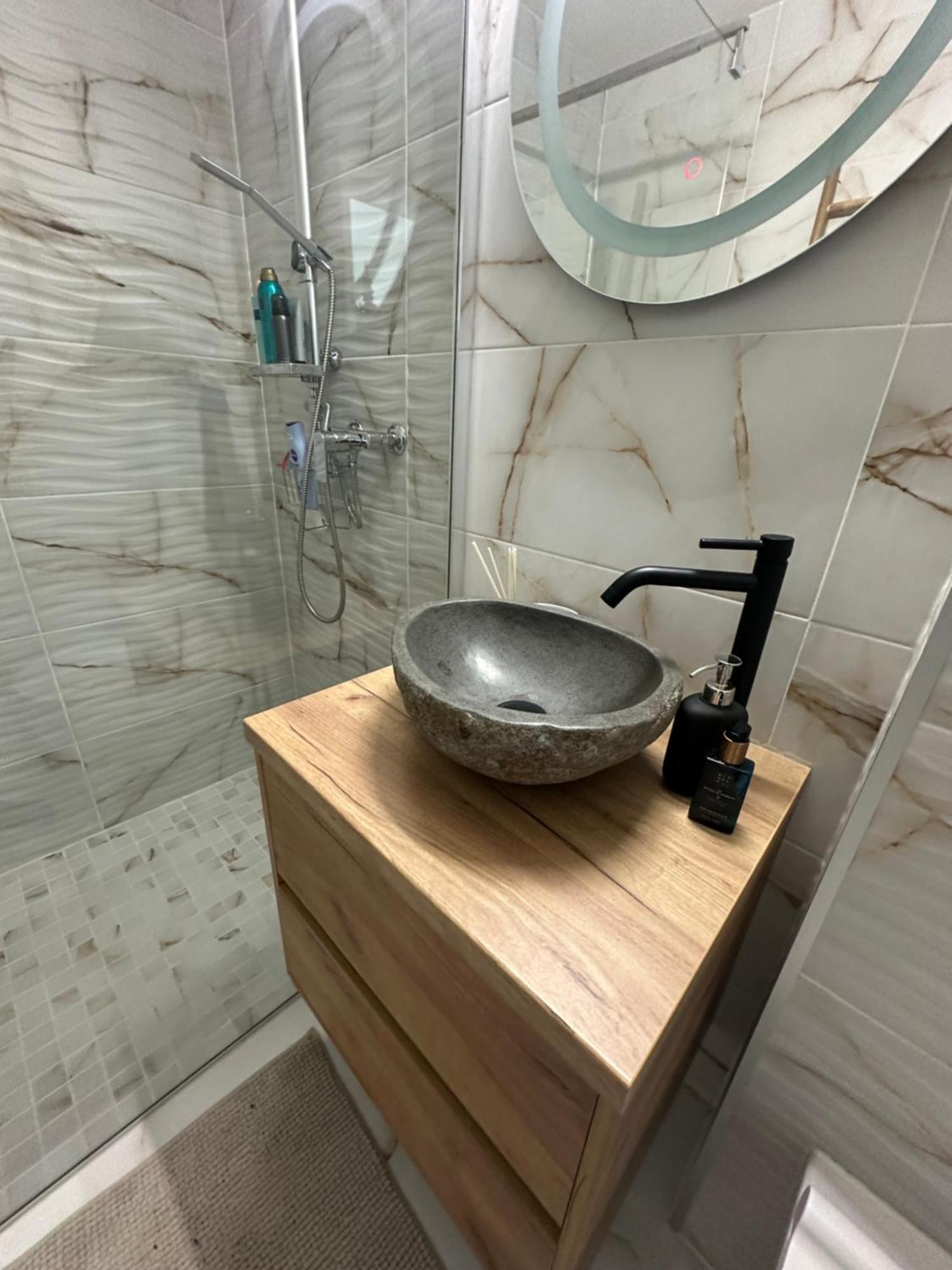 Studio Magnifique Avec Terrasse Spacieuse Loeche-Les-Bains Vacances Zewnętrze zdjęcie